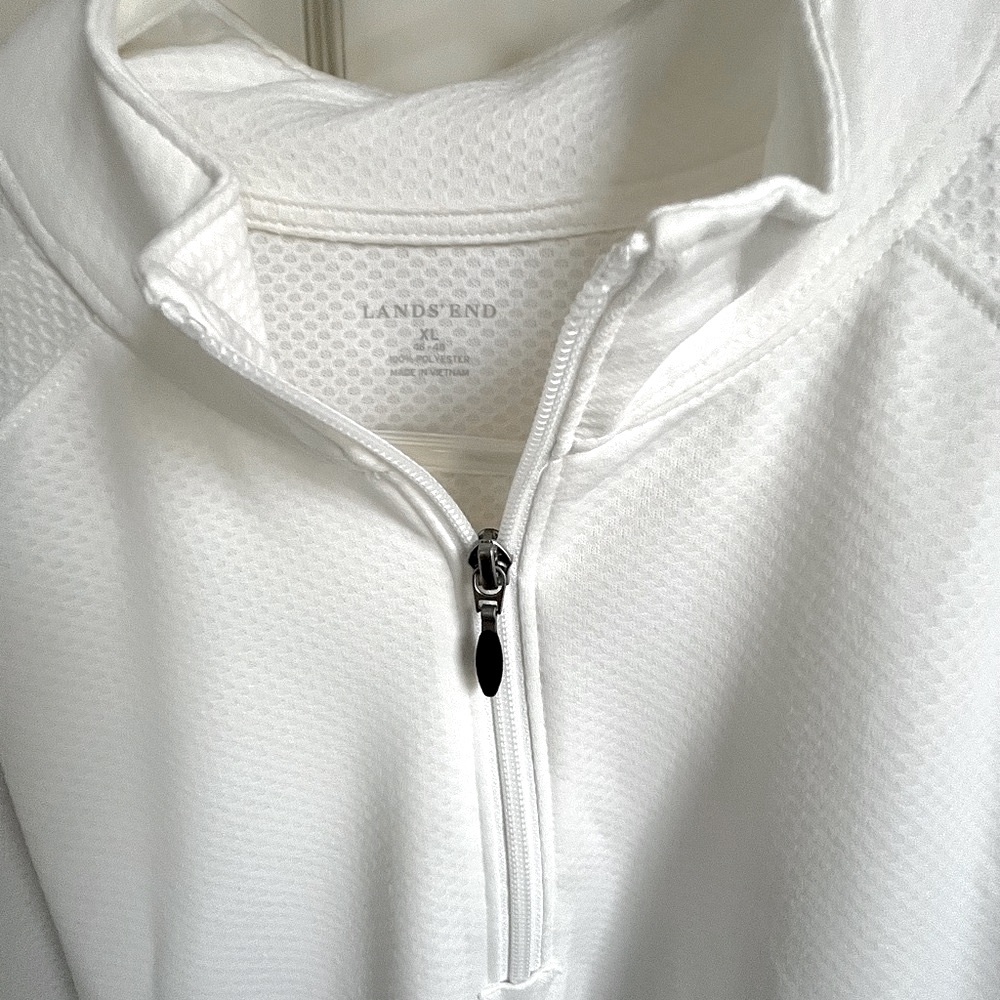 NWOT Lands End Men's Quarter Zip Lightweight Pullover Long Sleeve White XL